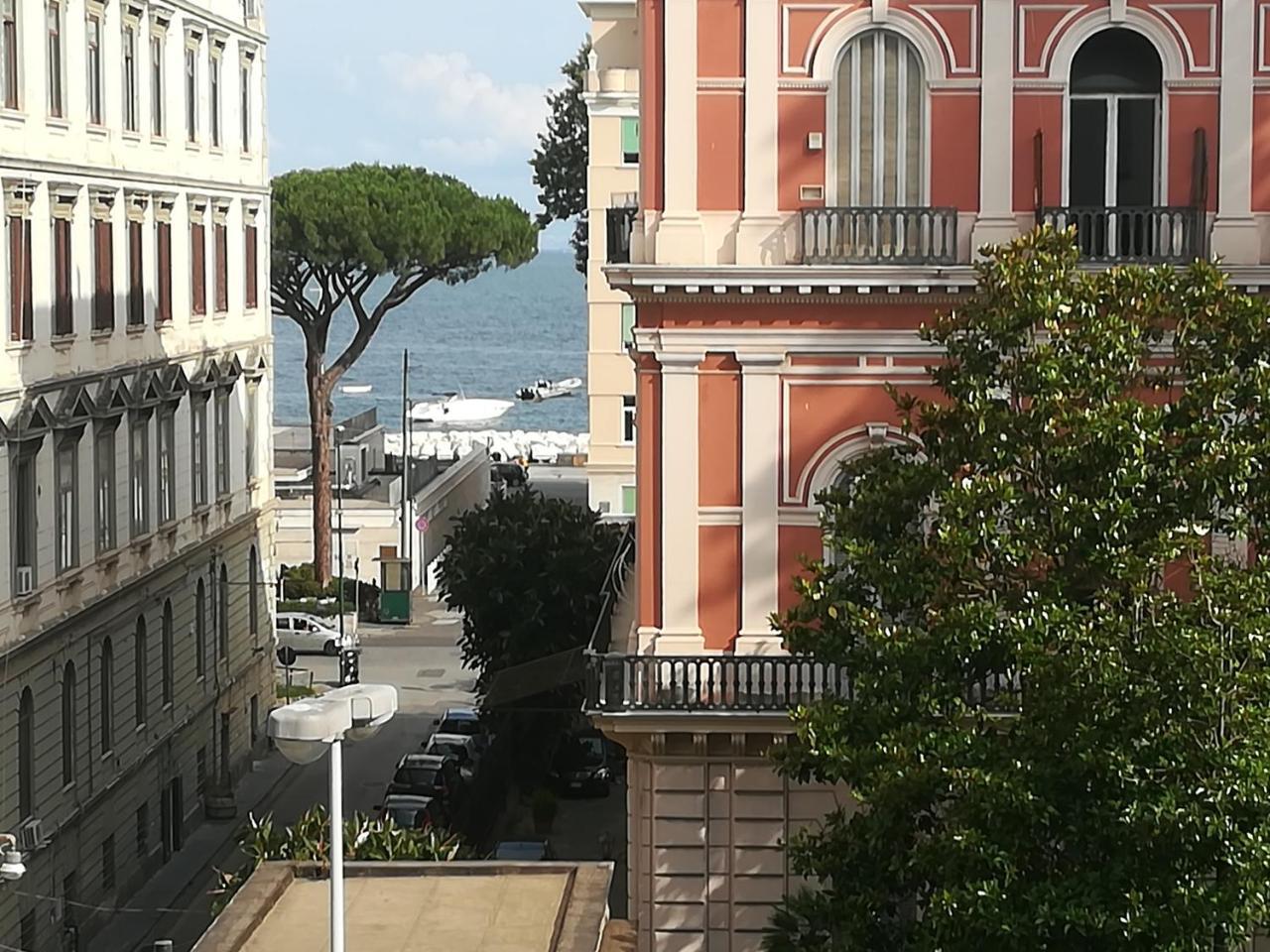 Suite Napoli Riviera B&B Exterior photo